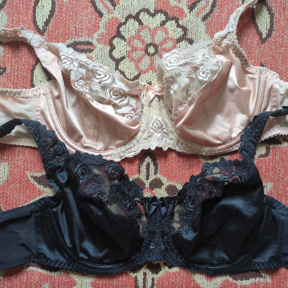 Lot 2 Fantasie Bras 30E UK 30DDD US Black & Nude